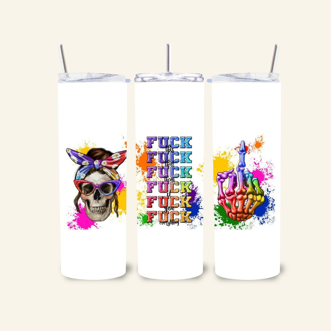 L'Atelier de Lylou : Tumbler en acier inoxydable avec un crâne stylisé et un doigt d'honneur coloré, texte sarcastique.