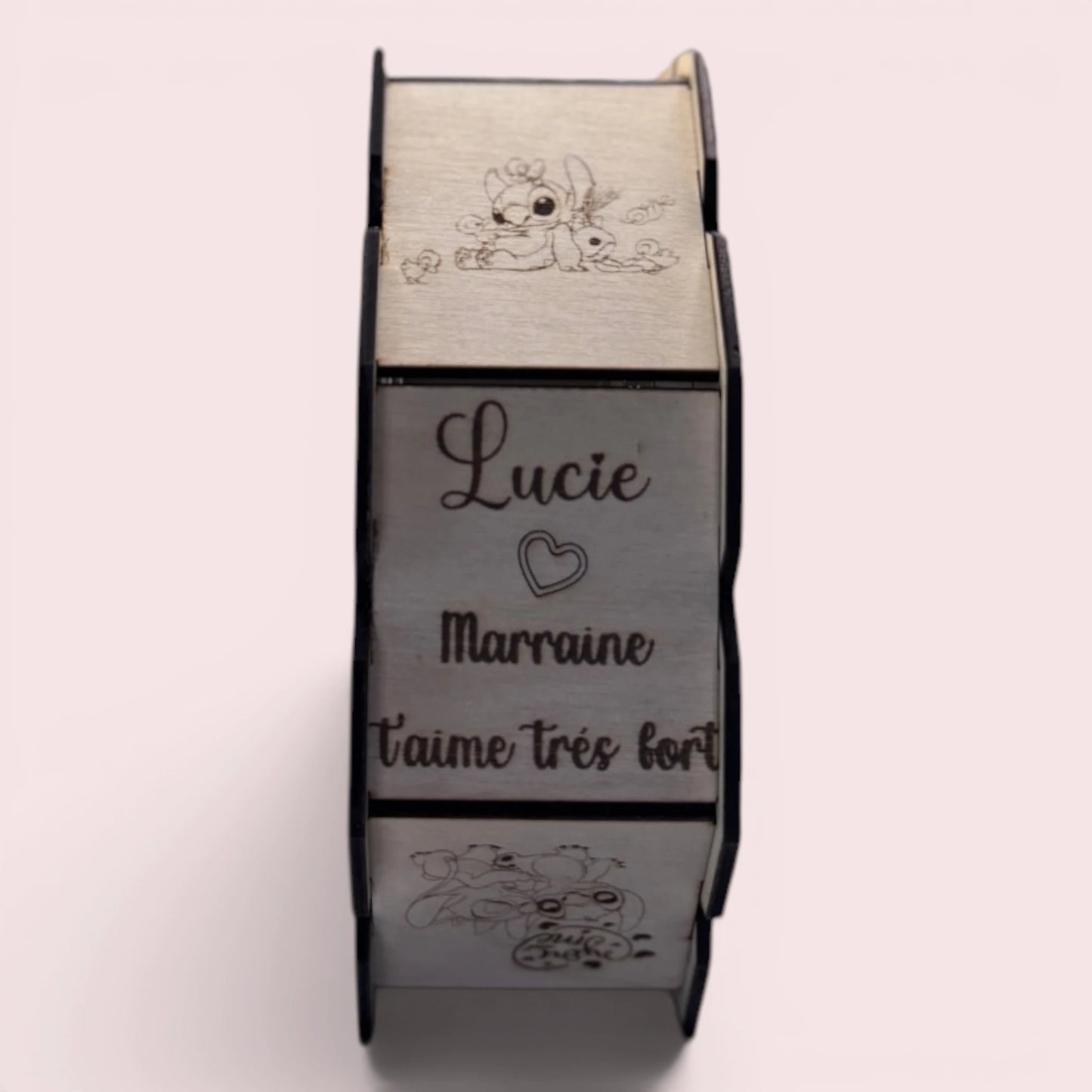 Veilleuse en bois personnalisable Stitch – lampe LED gravée