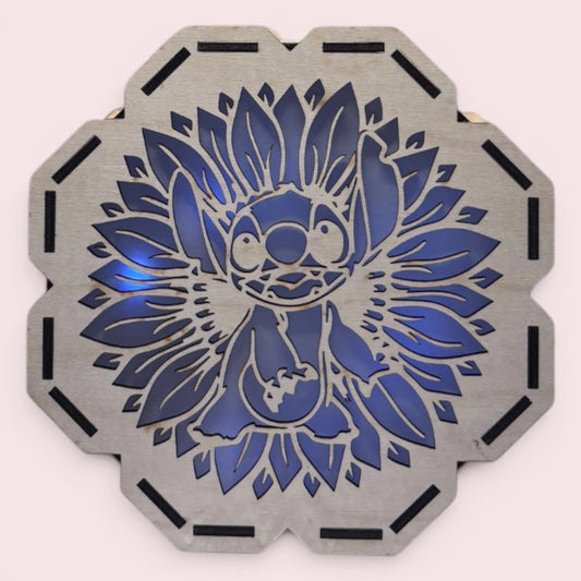Veilleuse en bois personnalisable Stitch – lampe LED gravée