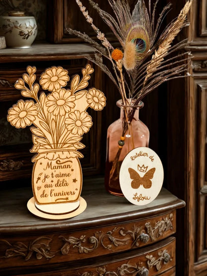 Bouquet en bois gravé – “Maman” à garder pour toujours