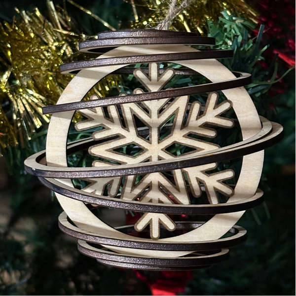Boule de Noël spirales en bois, à personnaliser 🌟