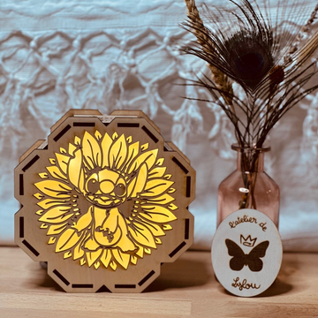 Veilleuse en bois personnalisable Stitch – lampe LED gravée