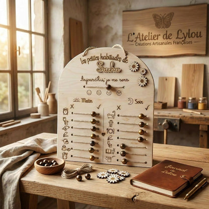 Tableau de routines personnalisé en bois L'Atelier de Lylou pour enfant, avec curseurs pour suivre les habitudes du matin et du soir.